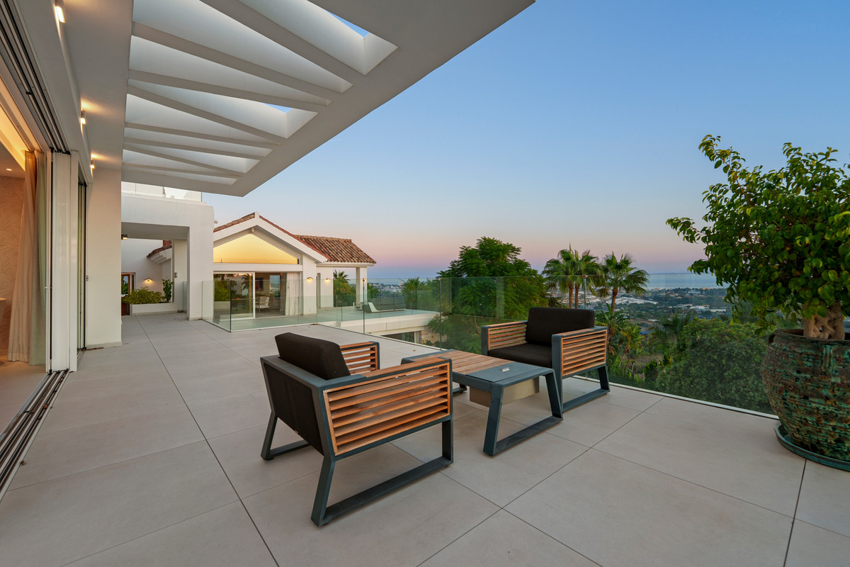 Se vende Villa - Chalet de 9 dormitorios en Costa Del Sol, Málaga, España