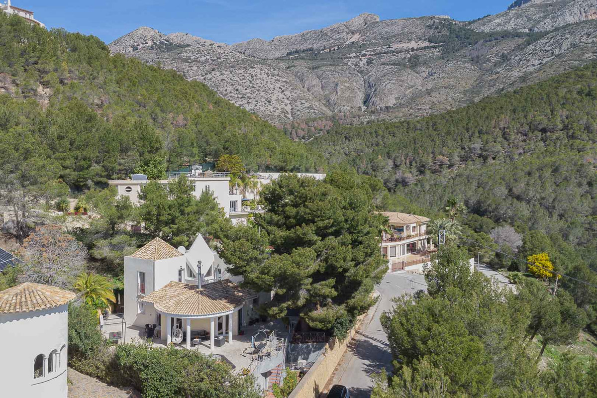3 Bed Townhouse for sale in Altea Costa Blanca, Alicante, Spain