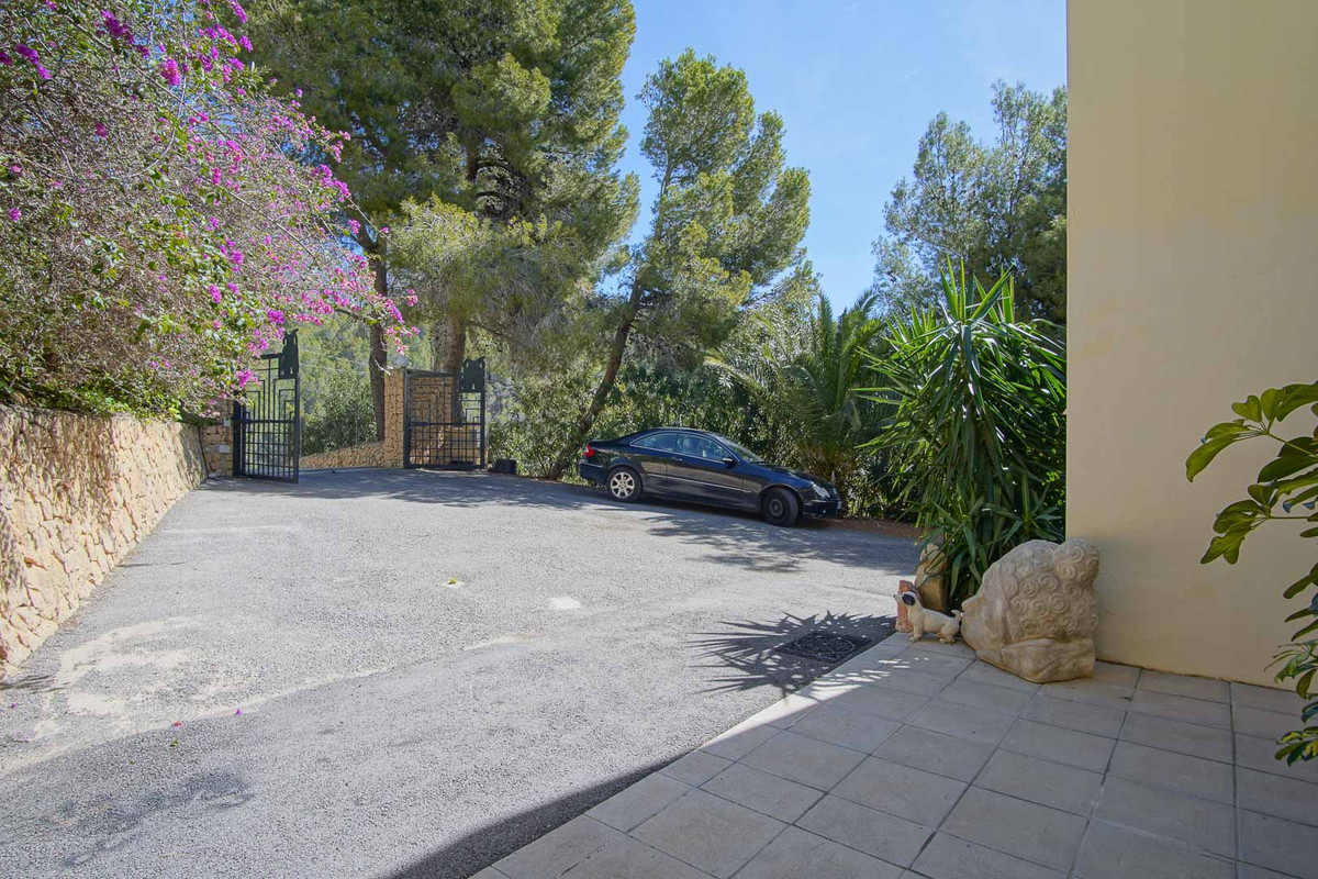 3 Bed Townhouse for sale in Altea Costa Blanca, Alicante, Spain