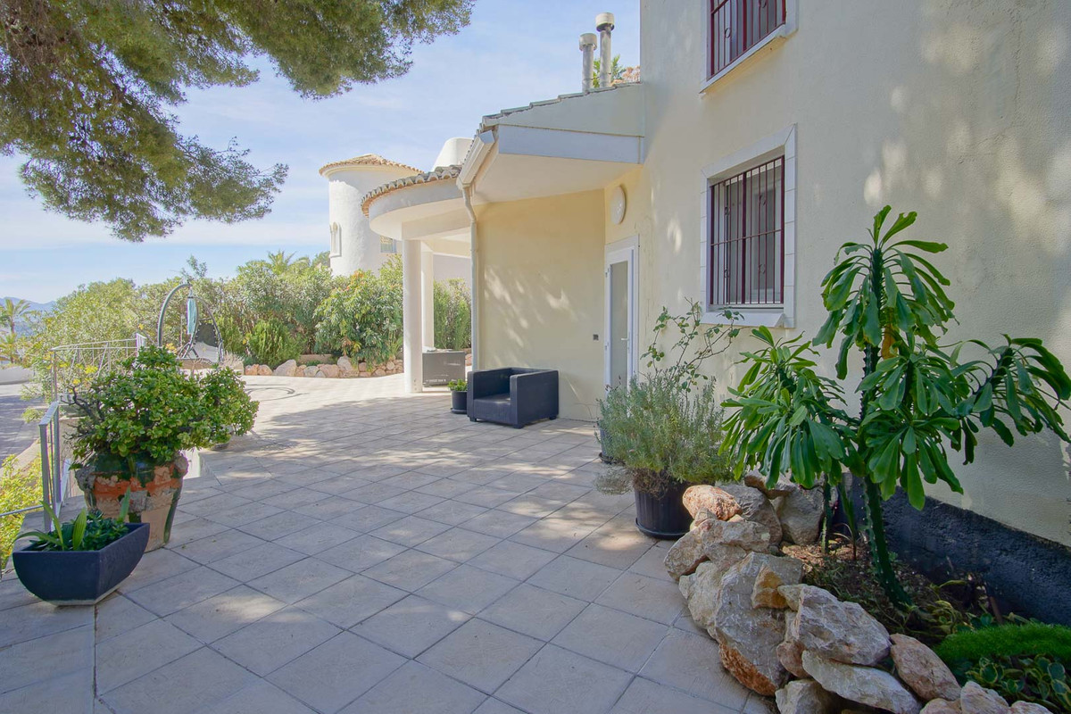 3 Bed Townhouse for sale in Altea Costa Blanca, Alicante, Spain