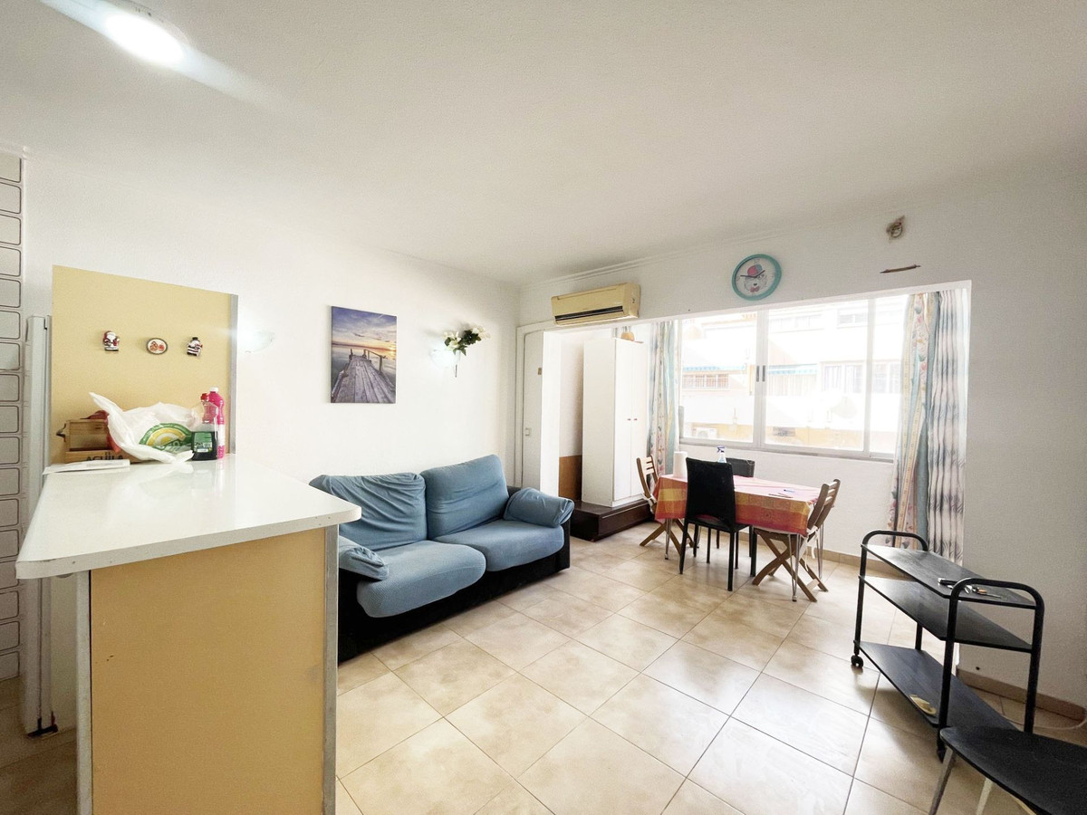 Se vende Apartamento Planta Media de 1 dormitorios en Costa Blanca, Alicante, España