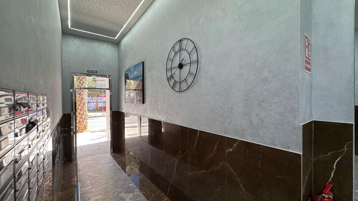 Se vende Apartamento Planta Media de 1 dormitorios en Costa Blanca, Alicante, España