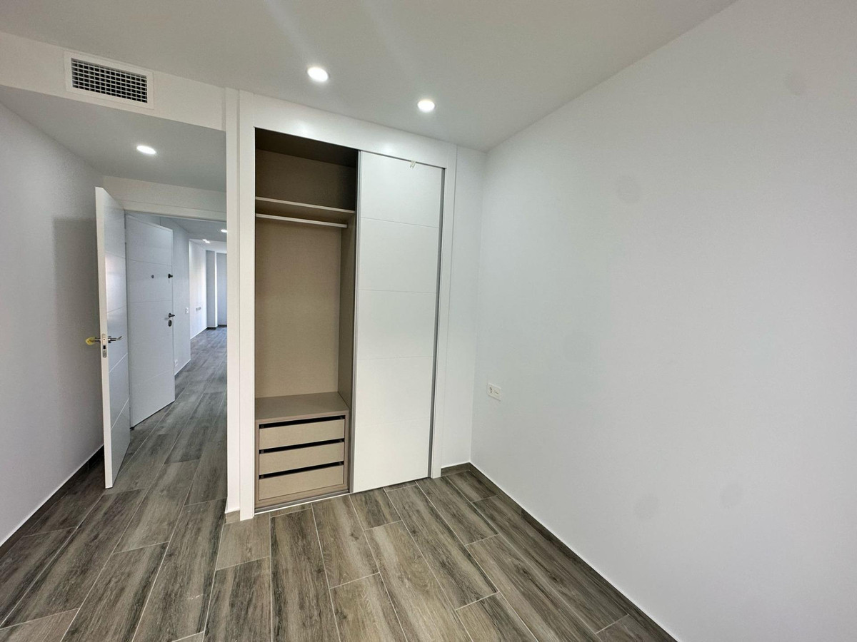 Se vende Apartamento Planta Media de 1 dormitorios en Costa Blanca, Alicante, España