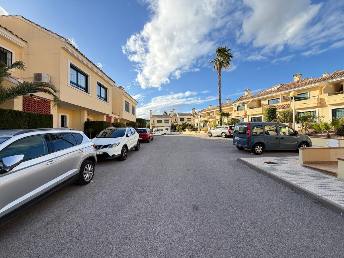 Se vende Bungalow de 2 dormitorios en Costa Blanca, Alicante, España