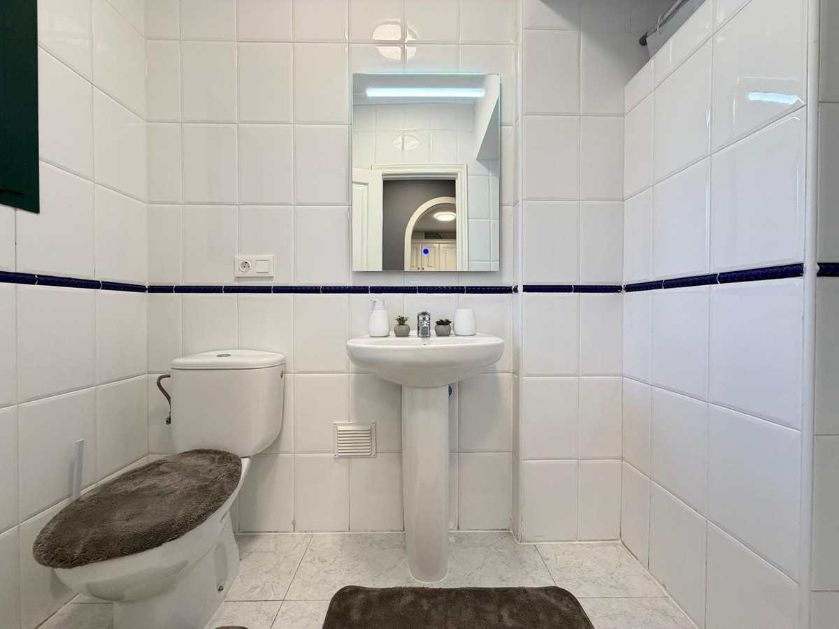 Se vende Bungalow de 2 dormitorios en Costa Blanca, Alicante, España