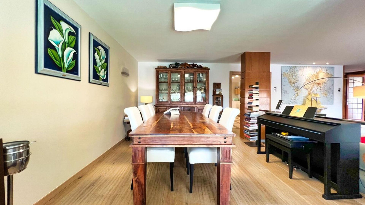 6 Bed Townhouse for sale in Benidorm Costa Blanca, Alicante, Spain