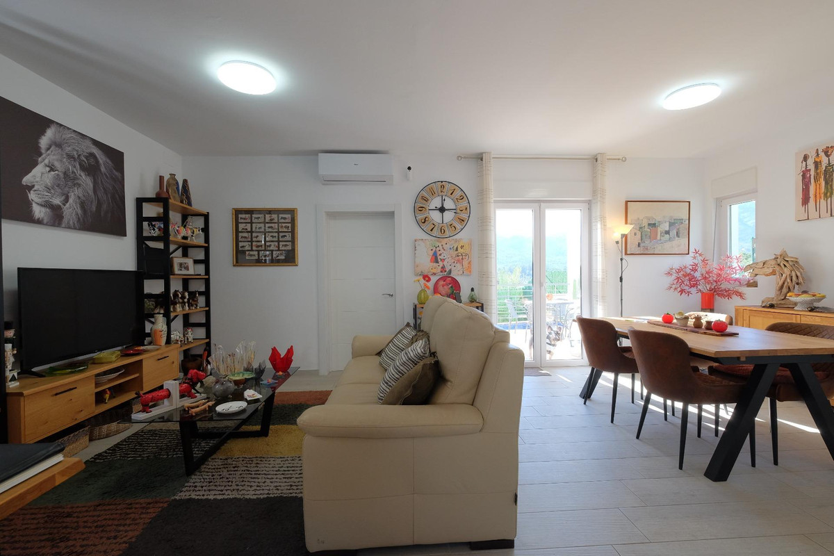 2 Bed Townhouse for sale in Alcalali Costa Blanca, Alicante, Spain