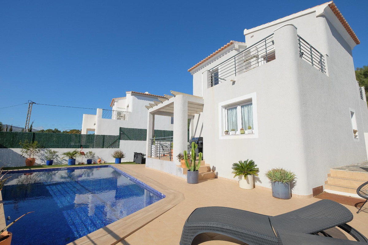 2 Bed Townhouse for sale in Alcalali Costa Blanca, Alicante, Spain