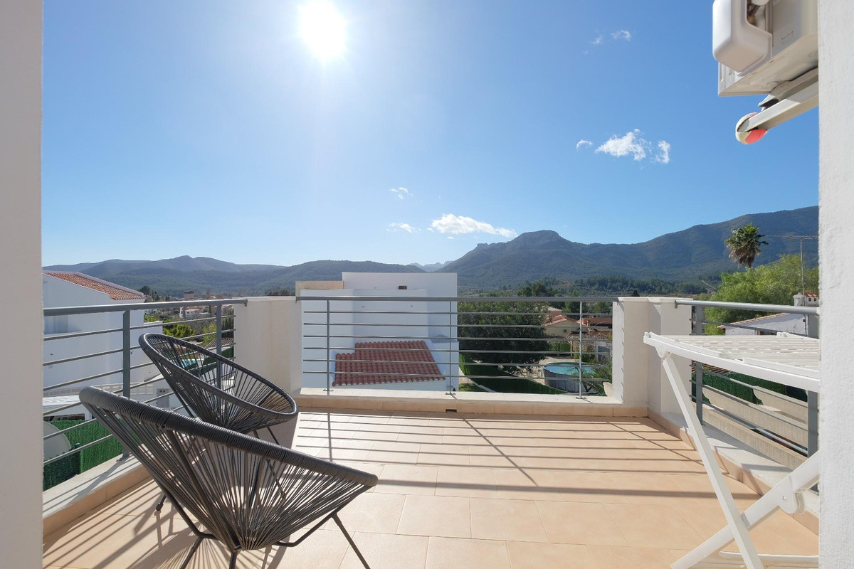 2 Bed Townhouse for sale in Alcalali Costa Blanca, Alicante, Spain