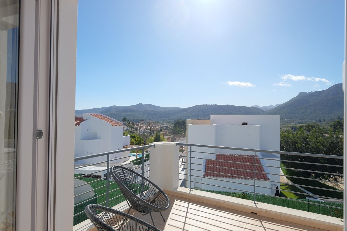 2 Bed Townhouse for sale in Alcalali Costa Blanca, Alicante, Spain