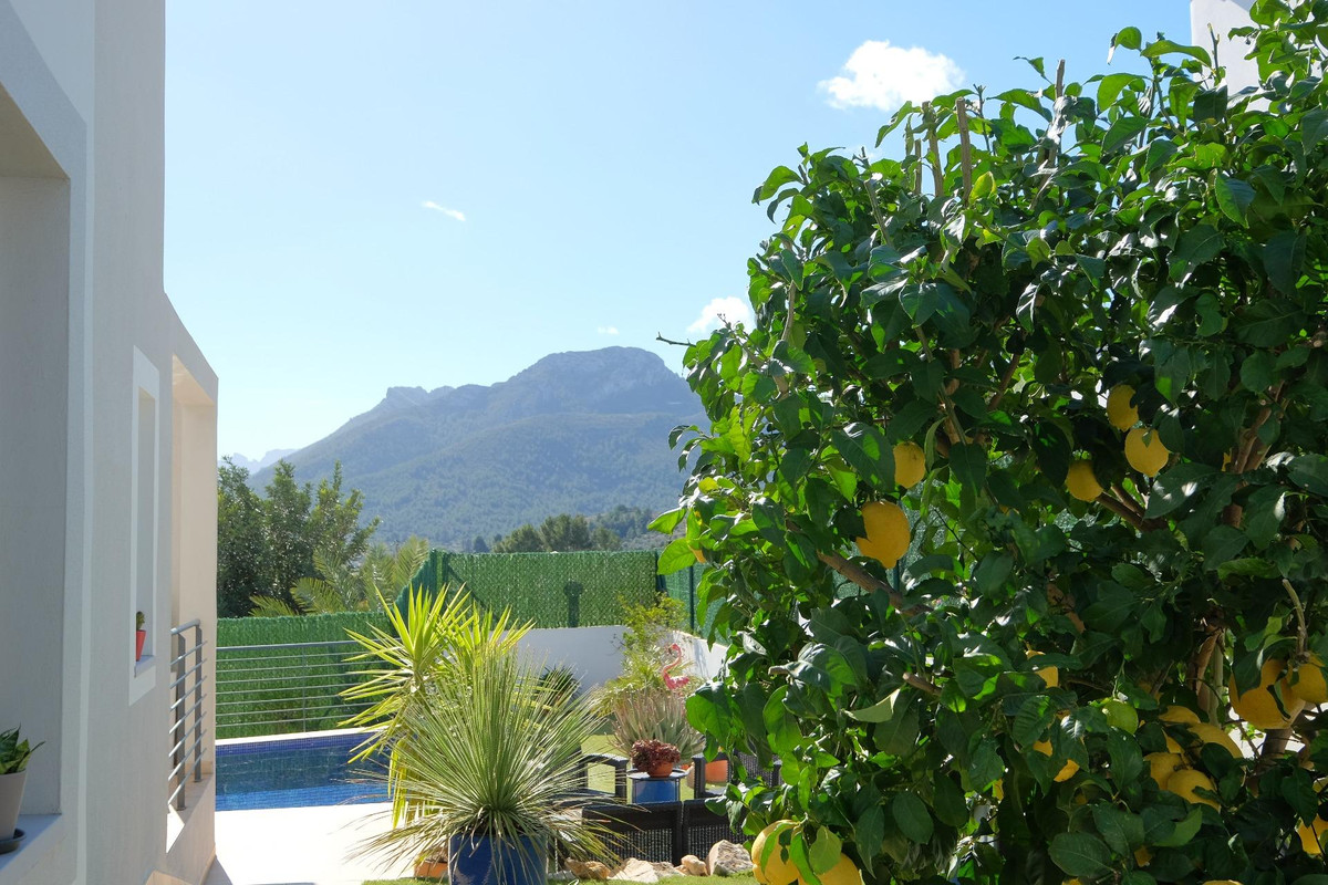 2 Bed Townhouse for sale in Alcalali Costa Blanca, Alicante, Spain