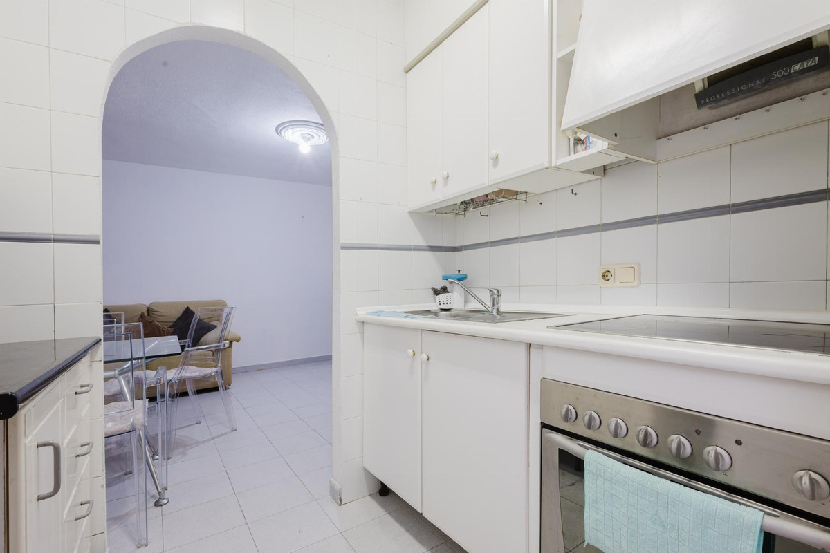 Se vende Apartamento Planta Media de 2 dormitorios en Costa Blanca, Alicante, España