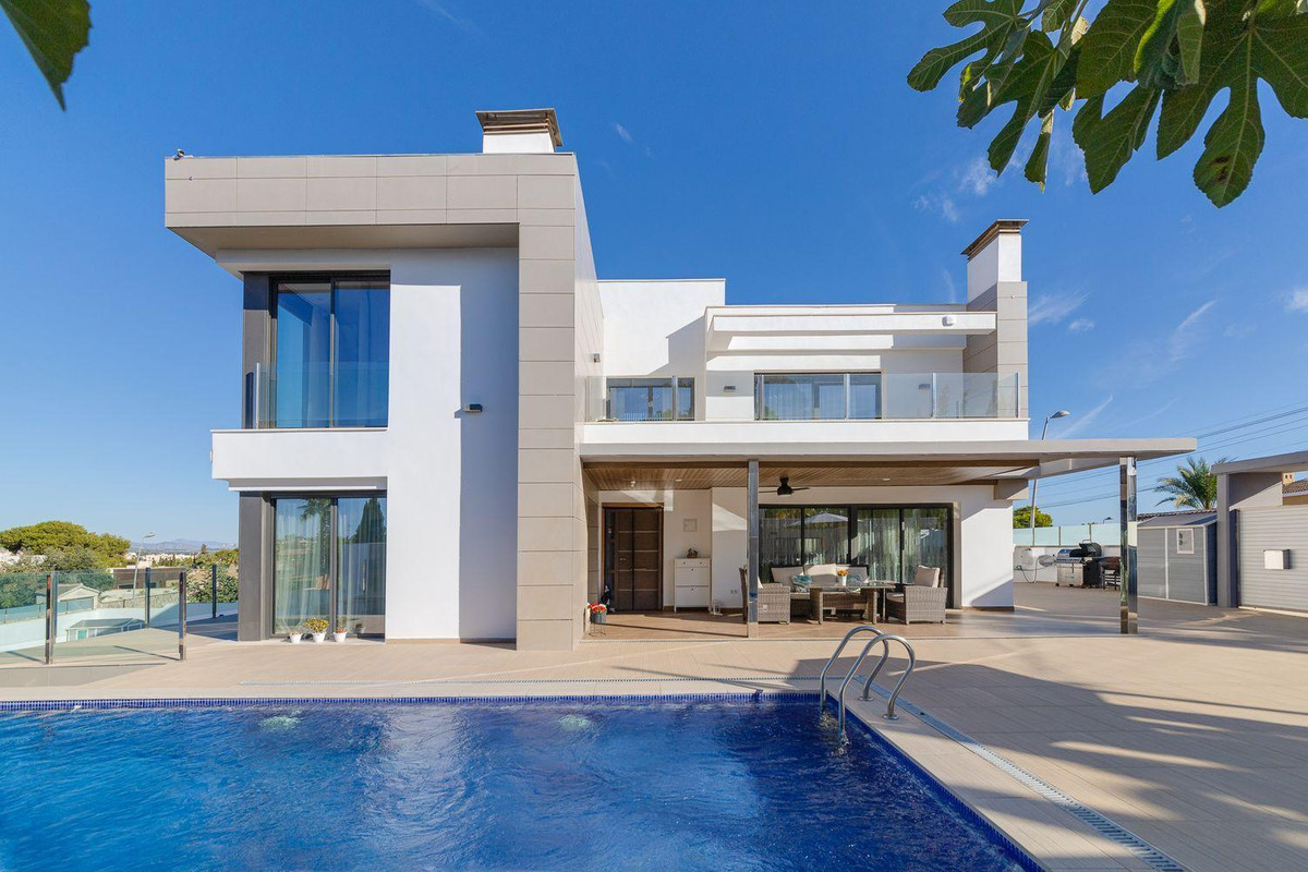 3 Bed Townhouse for sale in Los Balcones Costa Blanca, Alicante, Spain