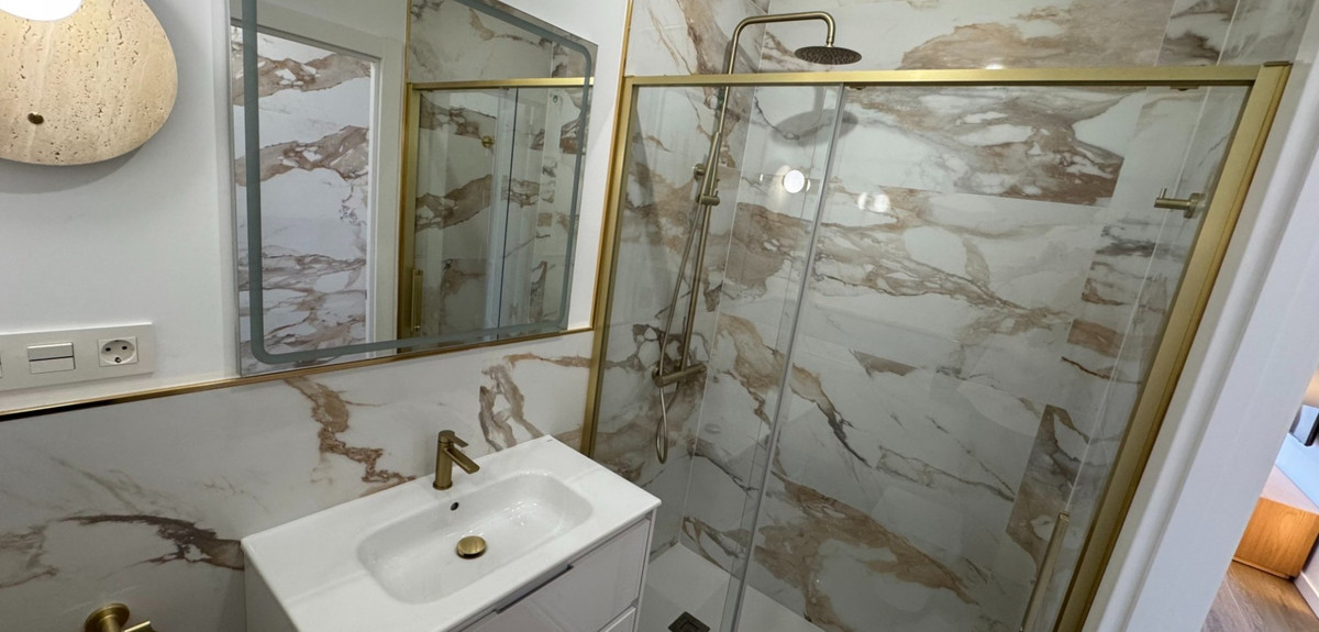 Se vende Ático de 2 dormitorios en Costa Blanca, Alicante, España