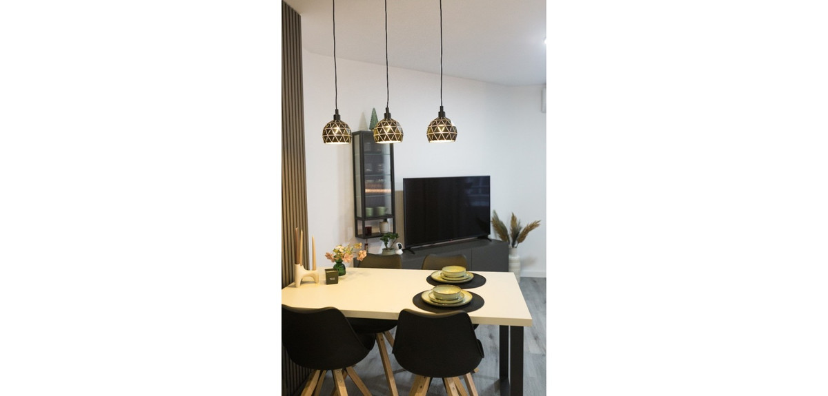 Se vende Apartamento Planta Media de 2 dormitorios en Costa Blanca, Alicante, España