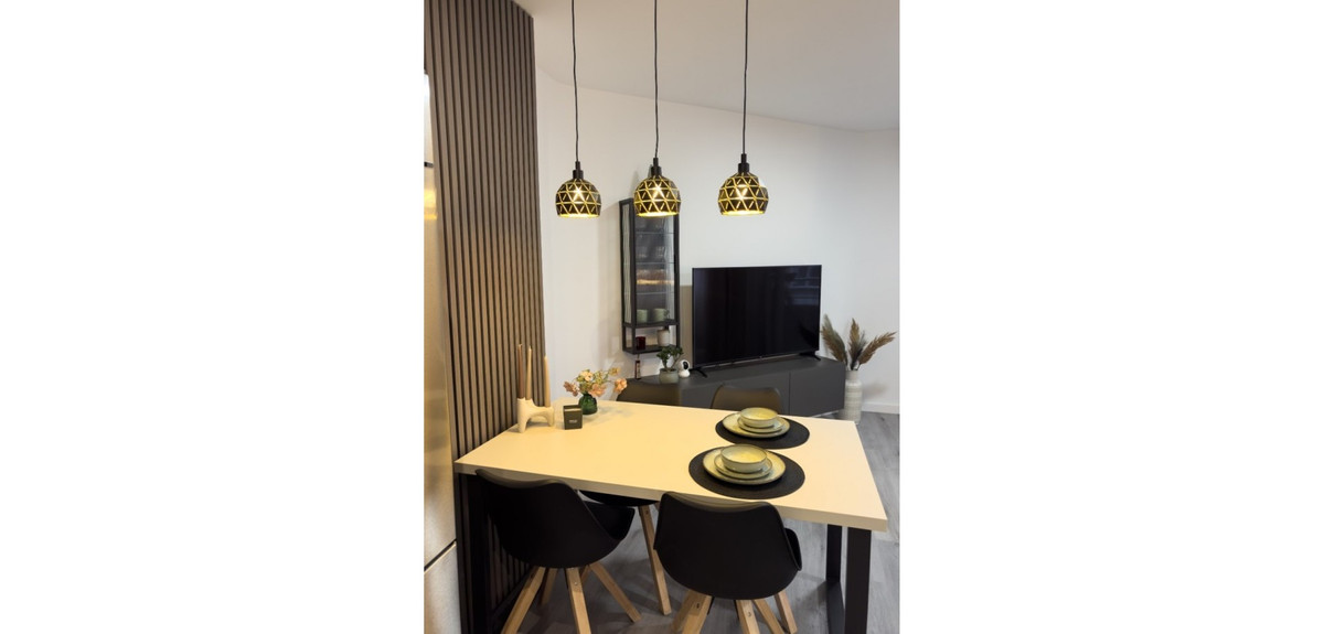 Se vende Apartamento Planta Media de 2 dormitorios en Costa Blanca, Alicante, España