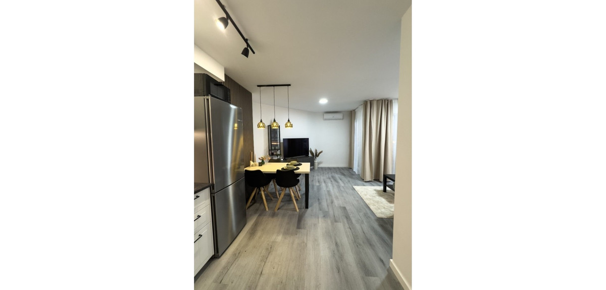 Se vende Apartamento Planta Media de 2 dormitorios en Costa Blanca, Alicante, España