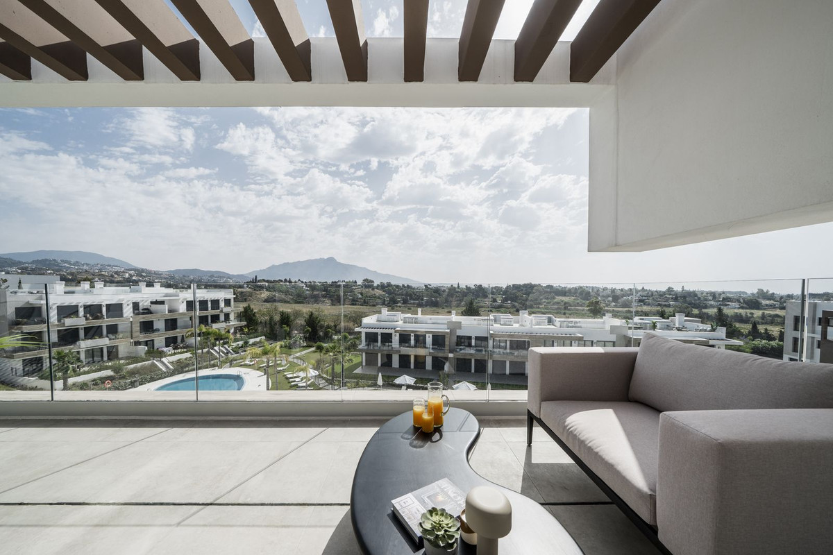 3 Bed Apartment for sale in Estepona Costa Del Sol, Málaga, Spain