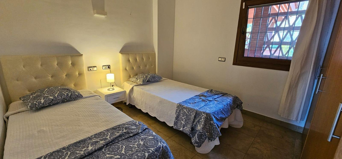 3 Bed Apartment for sale in Higueron Costa Del Sol, Málaga, Spain
