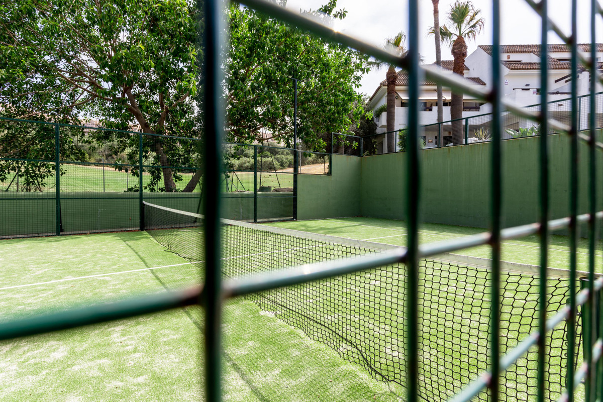 Se vende Apartamento Planta Media de 2 dormitorios en Costa Del Sol, Málaga, España