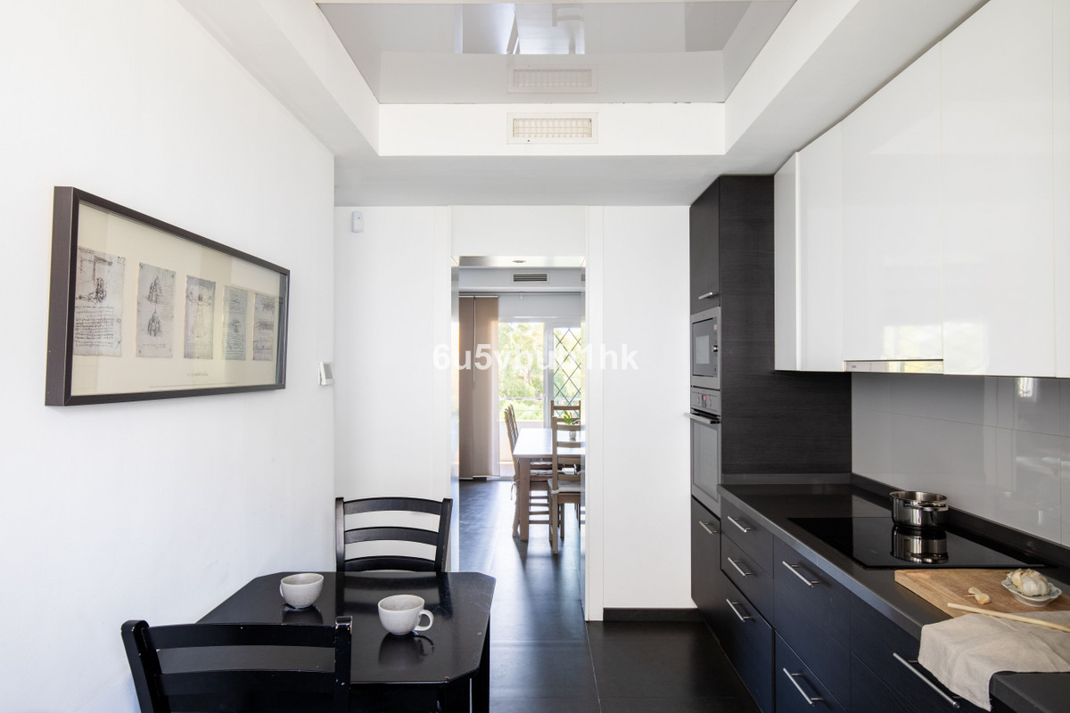 4 Bed Townhouse for sale in Torreblanca Costa Del Sol, Málaga, Spain