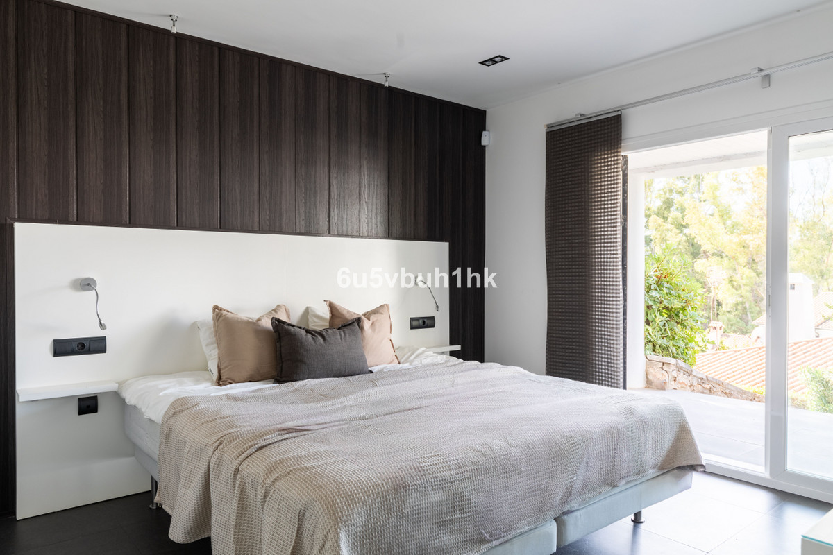 4 Bed Townhouse for sale in Torreblanca Costa Del Sol, Málaga, Spain