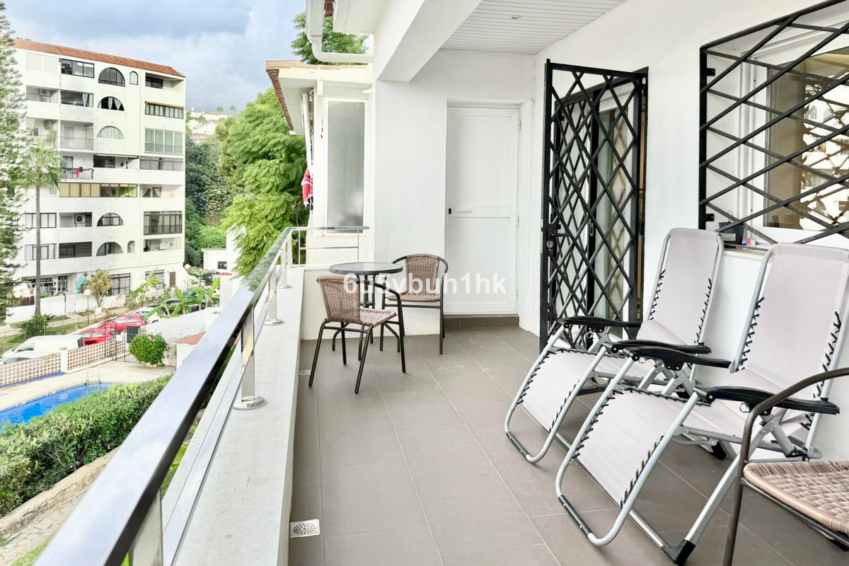 4 Bed Townhouse for sale in Torreblanca Costa Del Sol, Málaga, Spain