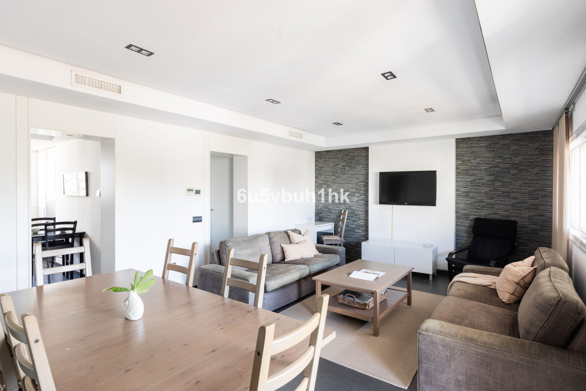 4 Bed Townhouse for sale in Torreblanca Costa Del Sol, Málaga, Spain