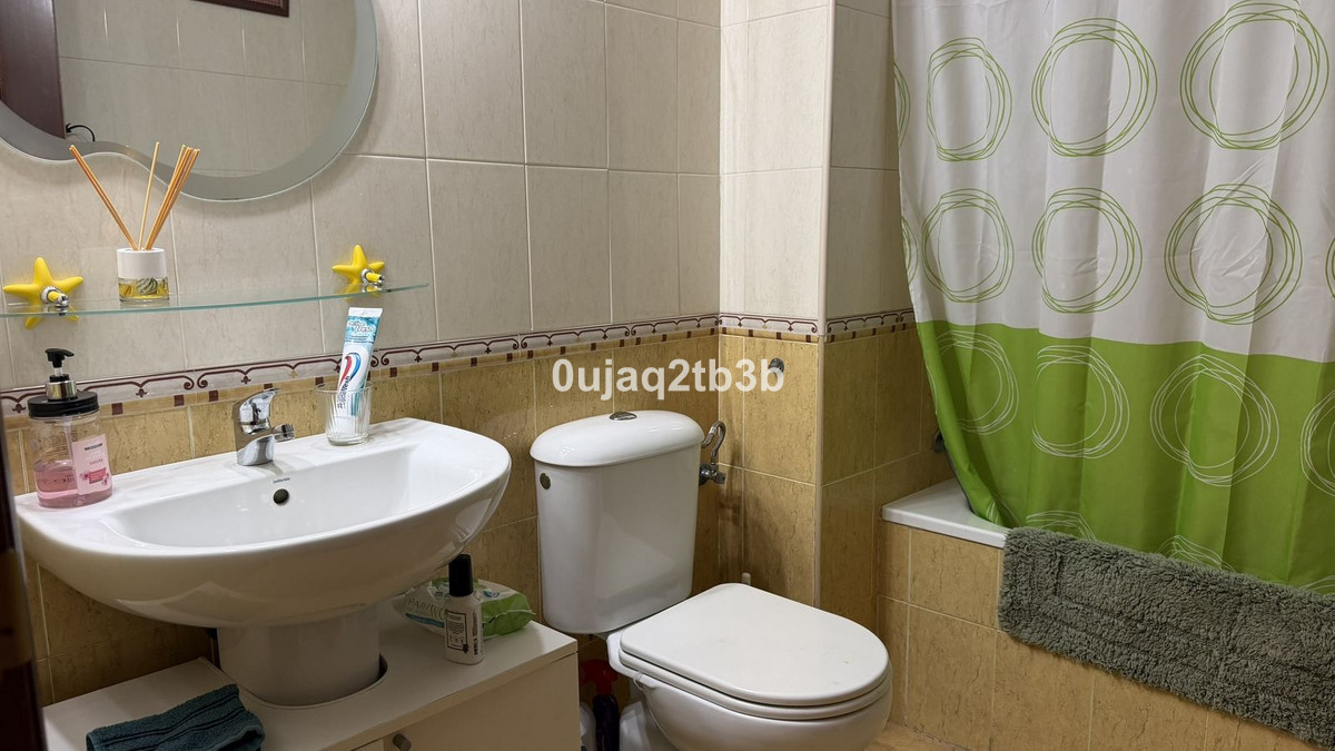 3 Bed Apartment for sale in San Pedro De Alcántara Costa Del Sol, Málaga, Spain