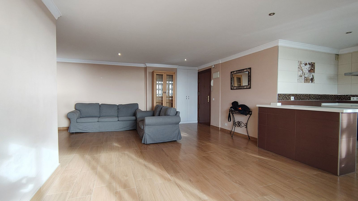4 Bed Apartment for sale in San Pedro De Alcántara Costa Del Sol, Málaga, Spain