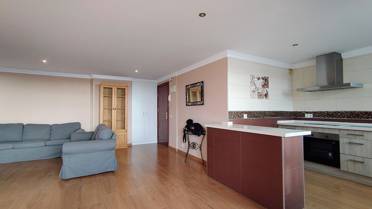 4 Bed Apartment for sale in San Pedro De Alcántara Costa Del Sol, Málaga, Spain