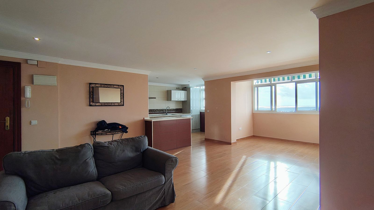 4 Bed Apartment for sale in San Pedro De Alcántara Costa Del Sol, Málaga, Spain