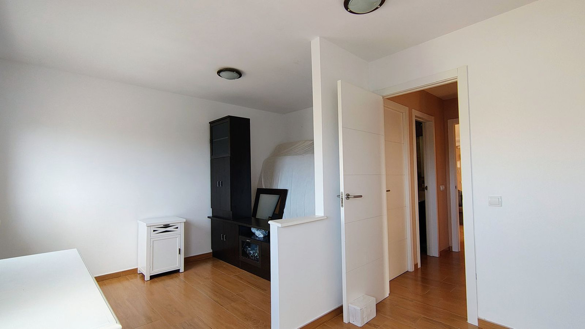 4 Bed Apartment for sale in San Pedro De Alcántara Costa Del Sol, Málaga, Spain