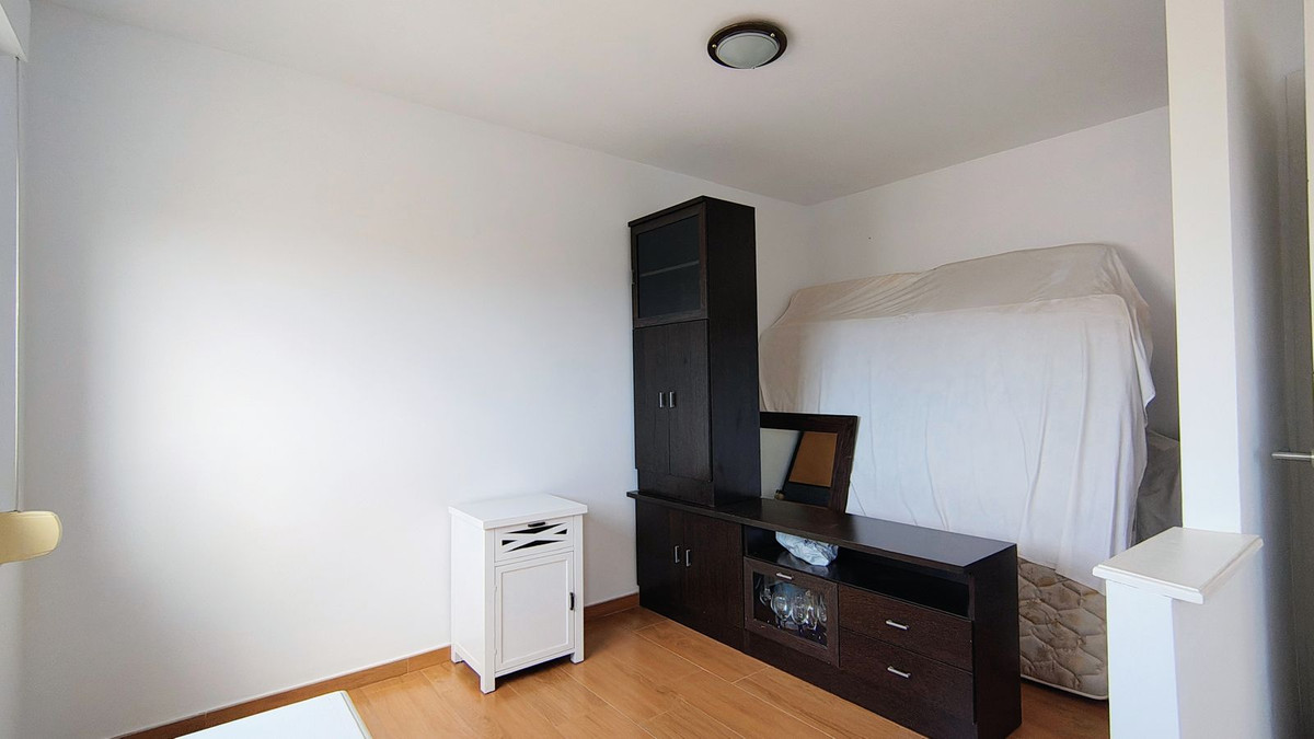 4 Bed Apartment for sale in San Pedro De Alcántara Costa Del Sol, Málaga, Spain