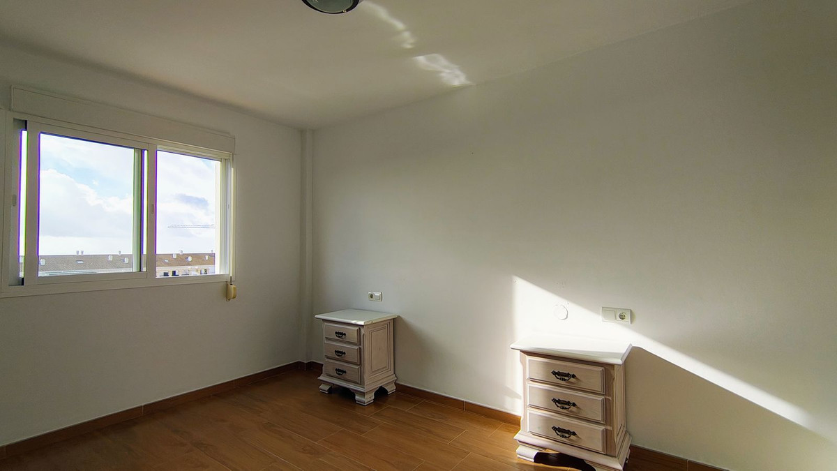 4 Bed Apartment for sale in San Pedro De Alcántara Costa Del Sol, Málaga, Spain
