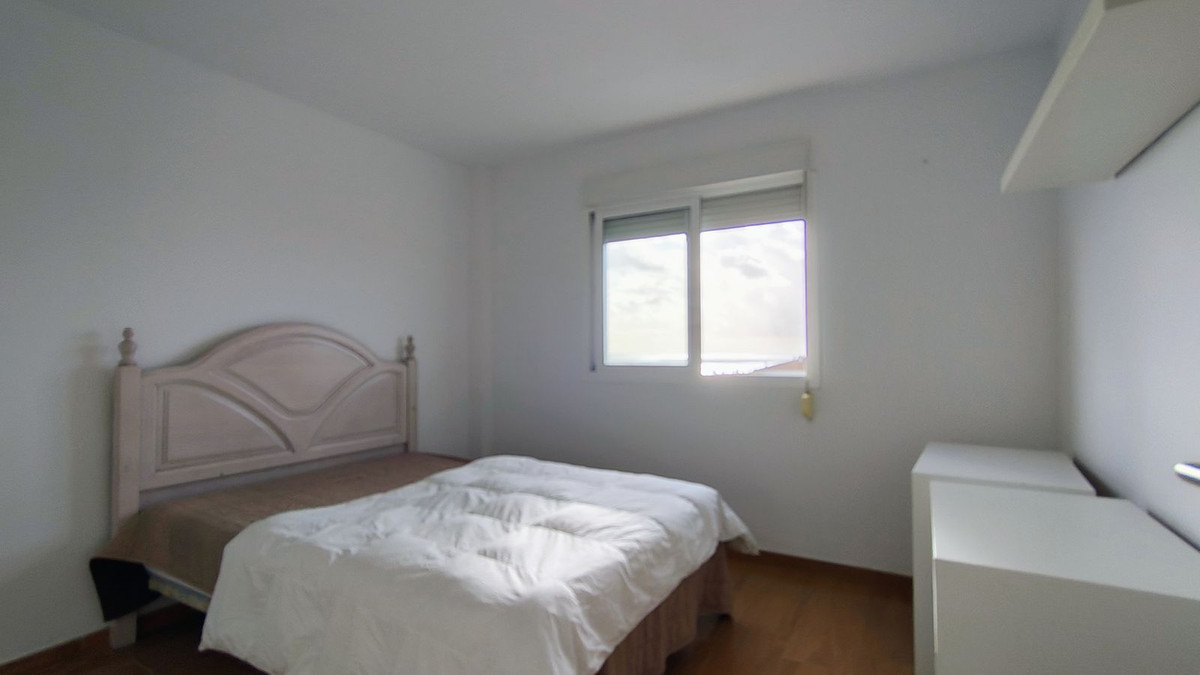 4 Bed Apartment for sale in San Pedro De Alcántara Costa Del Sol, Málaga, Spain
