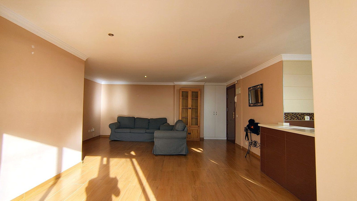 4 Bed Apartment for sale in San Pedro De Alcántara Costa Del Sol, Málaga, Spain