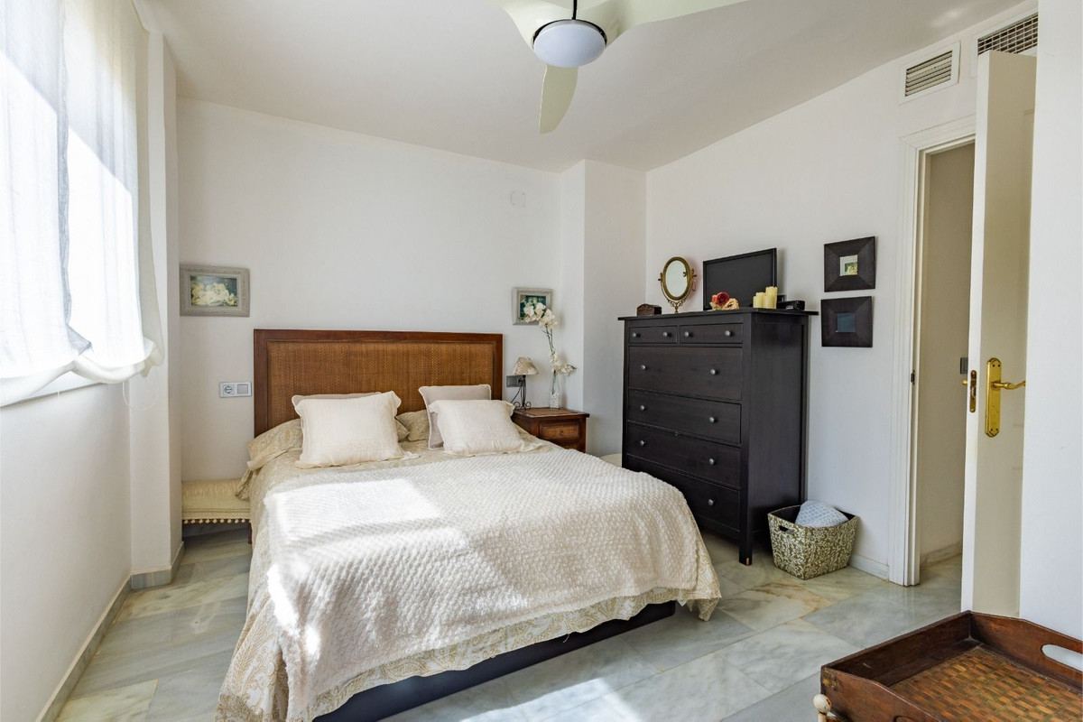 2 Bed Apartment for sale in Marbella Costa Del Sol, Málaga, Spain