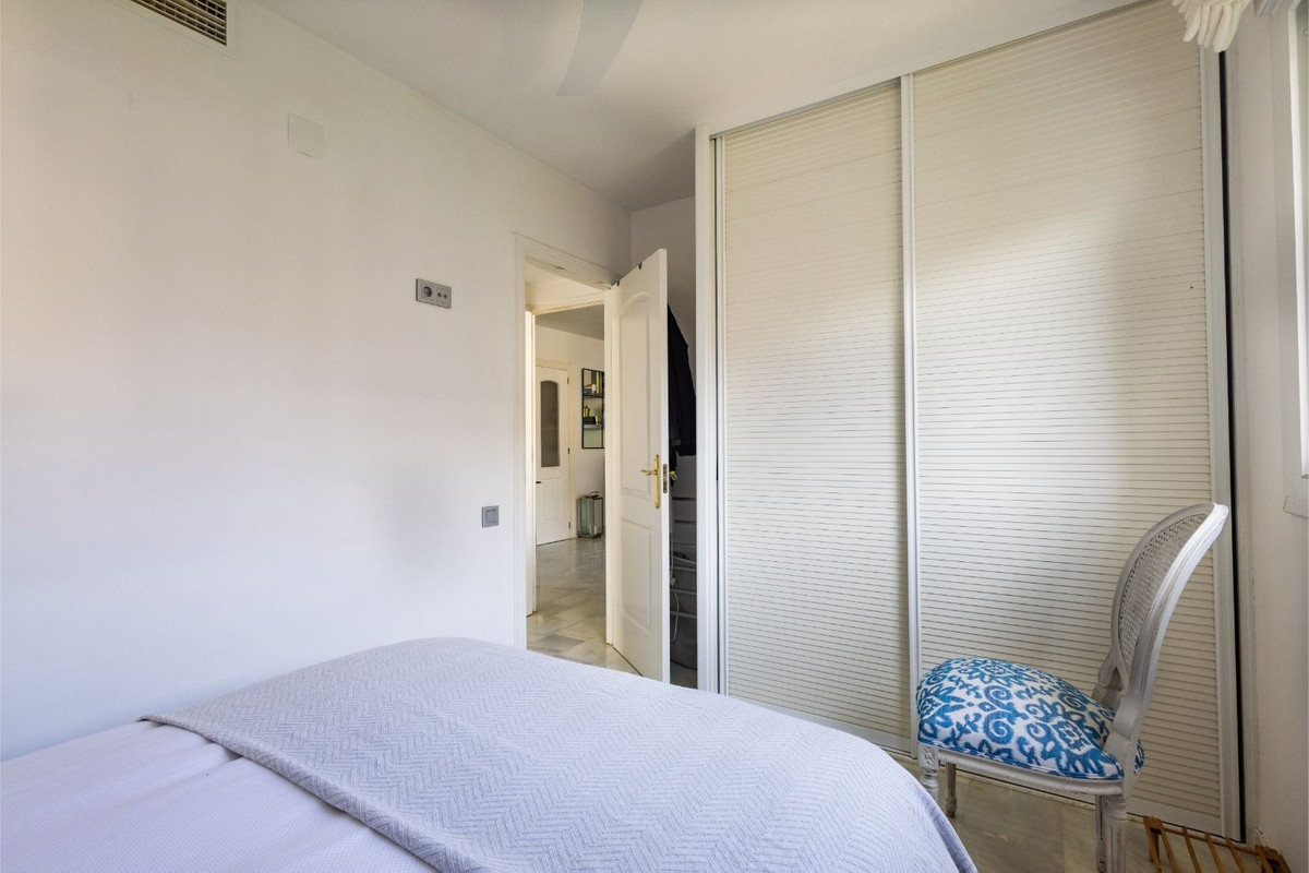 2 Bed Apartment for sale in Marbella Costa Del Sol, Málaga, Spain