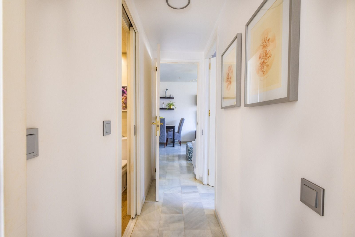 2 Bed Apartment for sale in Marbella Costa Del Sol, Málaga, Spain
