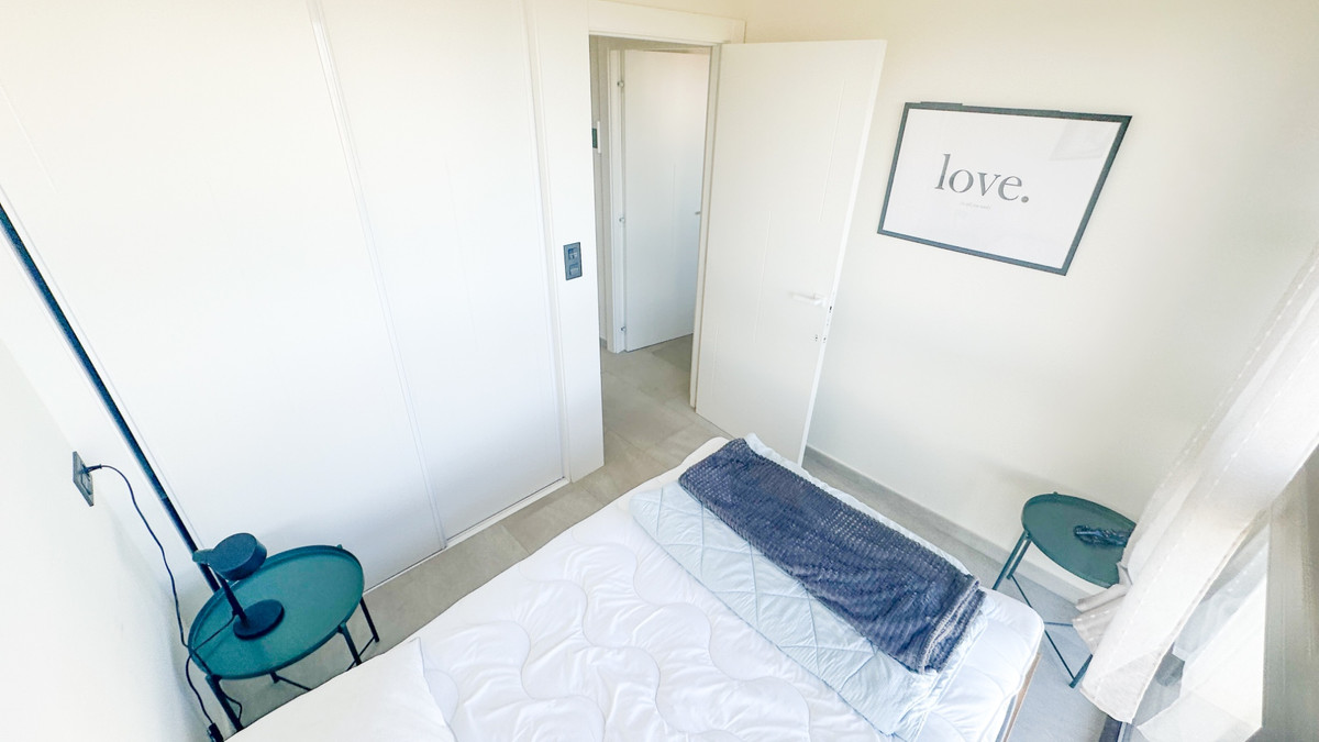 Se vende Apartamento en Planta Última de 3 dormitorios en Costa Blanca, Alicante, España
