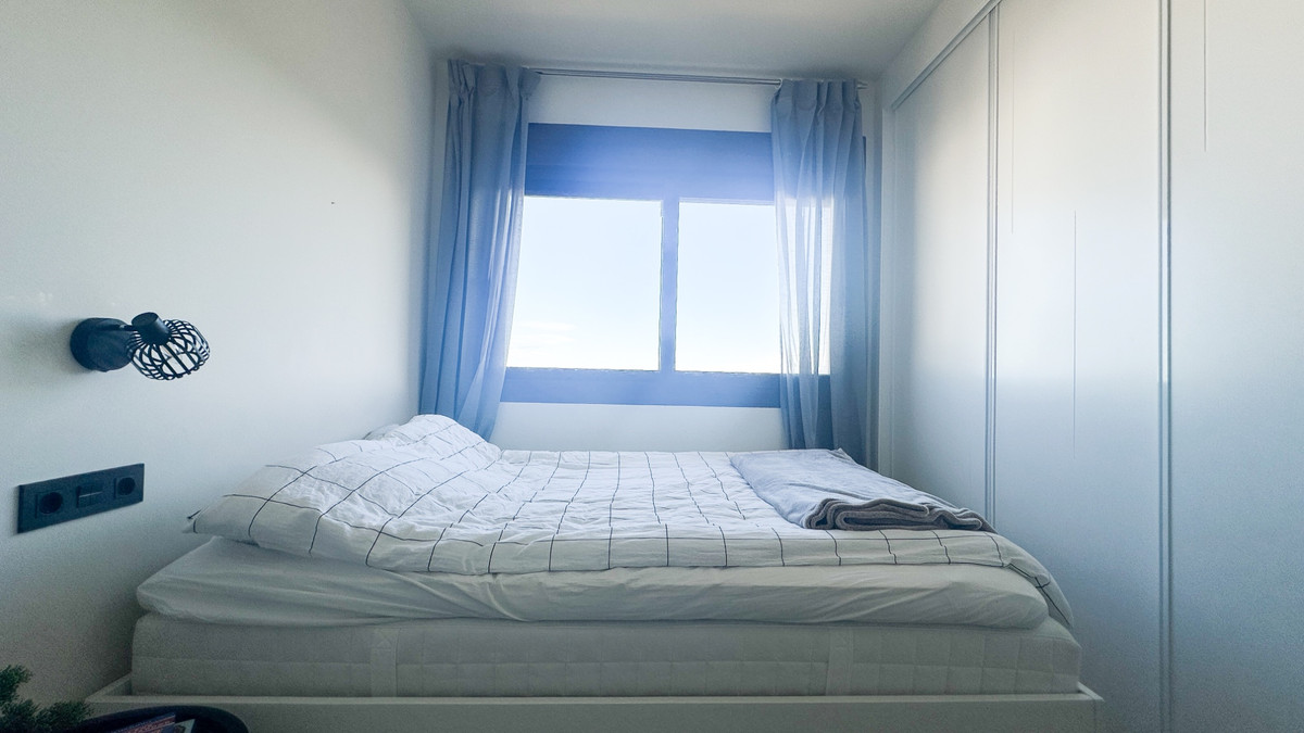 Se vende Apartamento en Planta Última de 3 dormitorios en Costa Blanca, Alicante, España