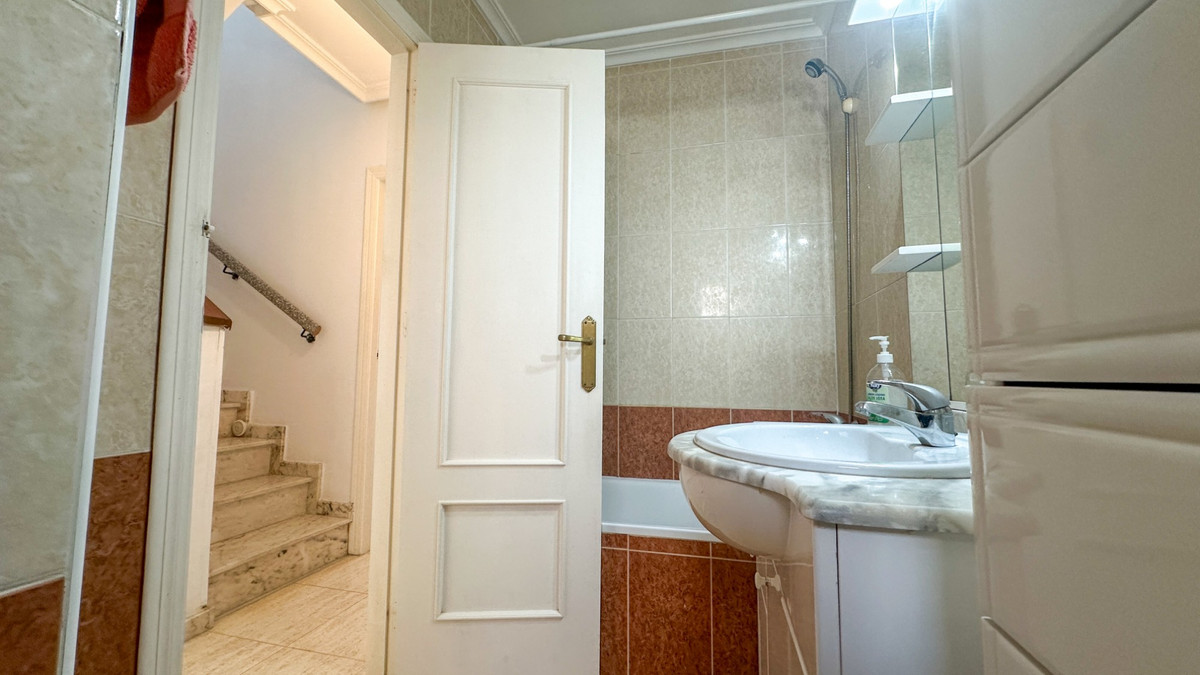 Se vende Adosada de 2 dormitorios en Costa Blanca, Alicante, España