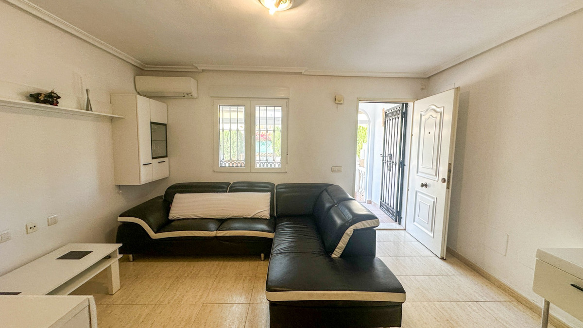 Se vende Adosada de 2 dormitorios en Costa Blanca, Alicante, España