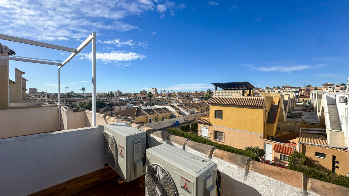 Se vende Adosada de 2 dormitorios en Costa Blanca, Alicante, España