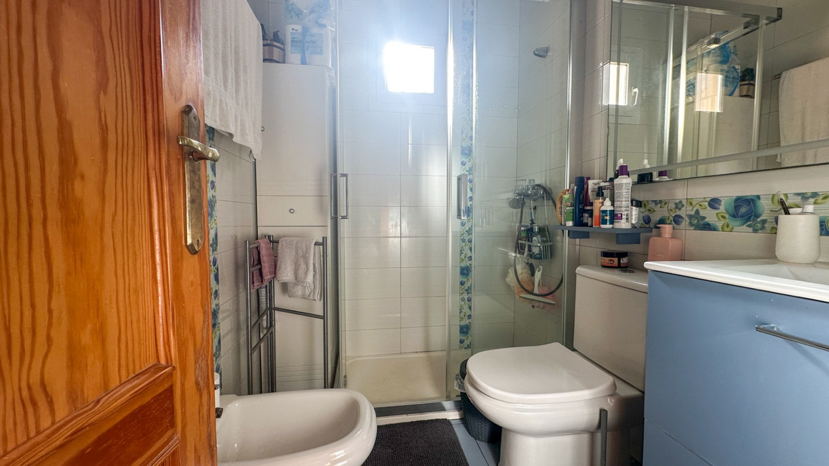 Se vende Adosada de 2 dormitorios en Costa Blanca, Alicante, España