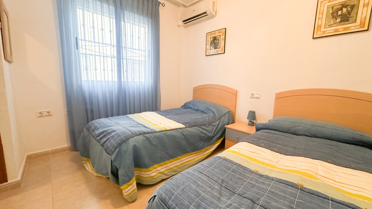 2 Bed Apartment for sale in Los Altos Costa Blanca, Alicante, Spain