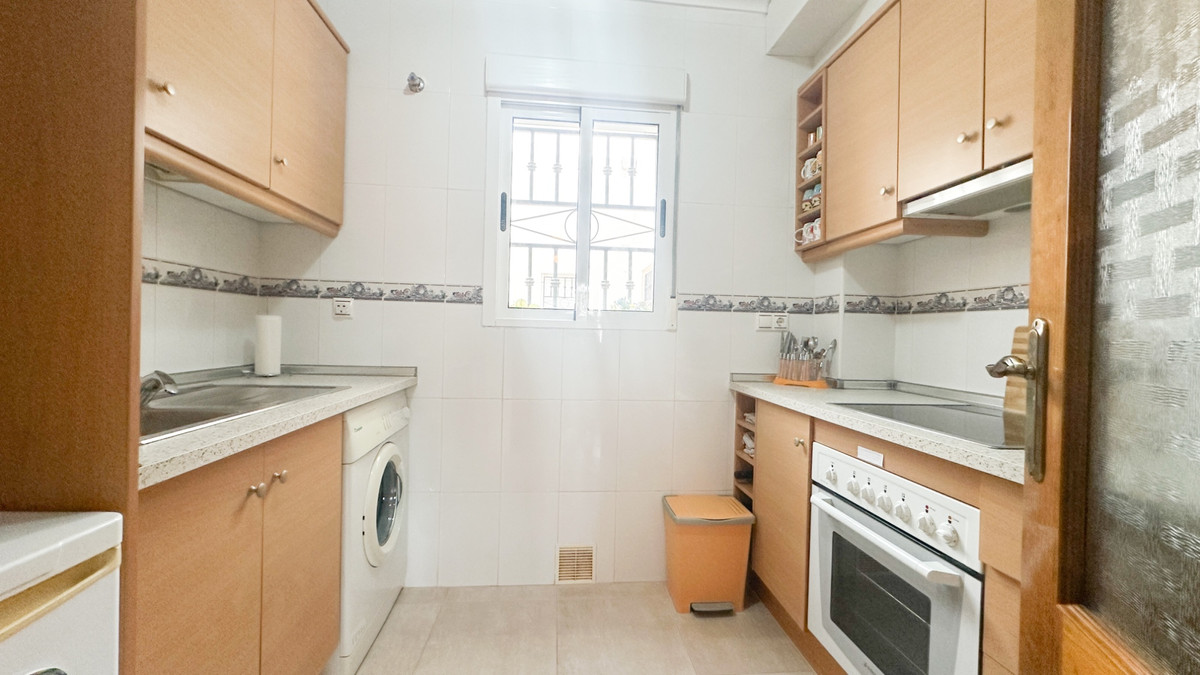 2 Bed Apartment for sale in Los Altos Costa Blanca, Alicante, Spain