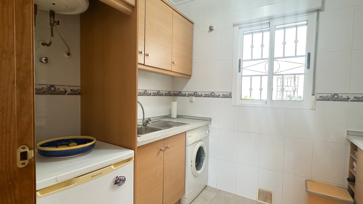 2 Bed Apartment for sale in Los Altos Costa Blanca, Alicante, Spain