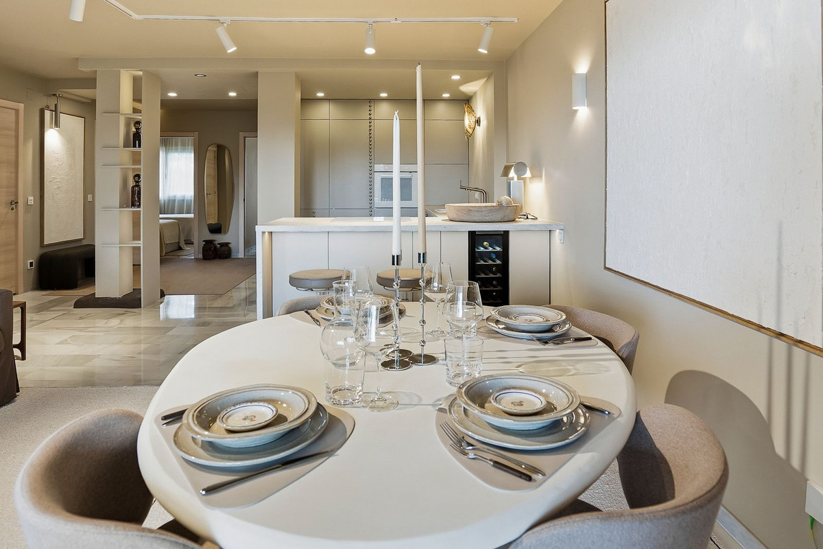 Se vende Apartamento Planta Media de 3 dormitorios en Costa Del Sol, Málaga, España